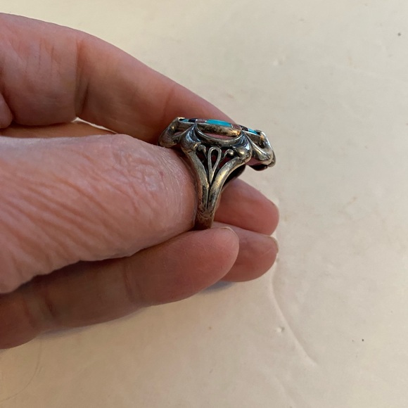 Beautiful Sterling Silver Turquoise Ring Size 7 - Picture 4 of 5